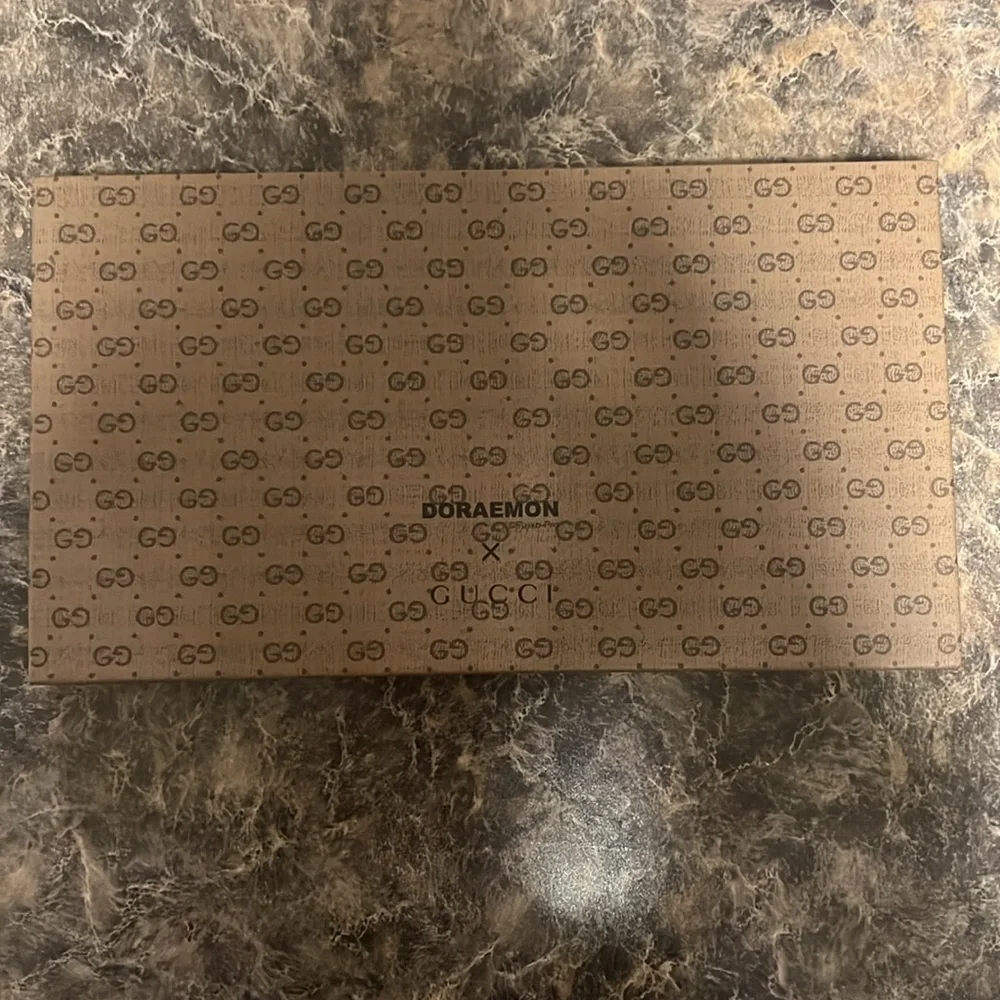 Gucci Doraemon NoteBook, NIP (authentic) - Picture 7 of 8